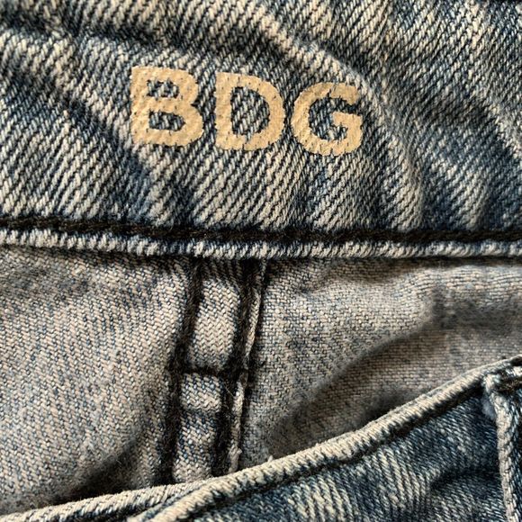 BDG Super High Rise Foxy Button Fly Cuffed Shorts Women 26 Blue Denim 5 Pocket - Picture 9 of 11